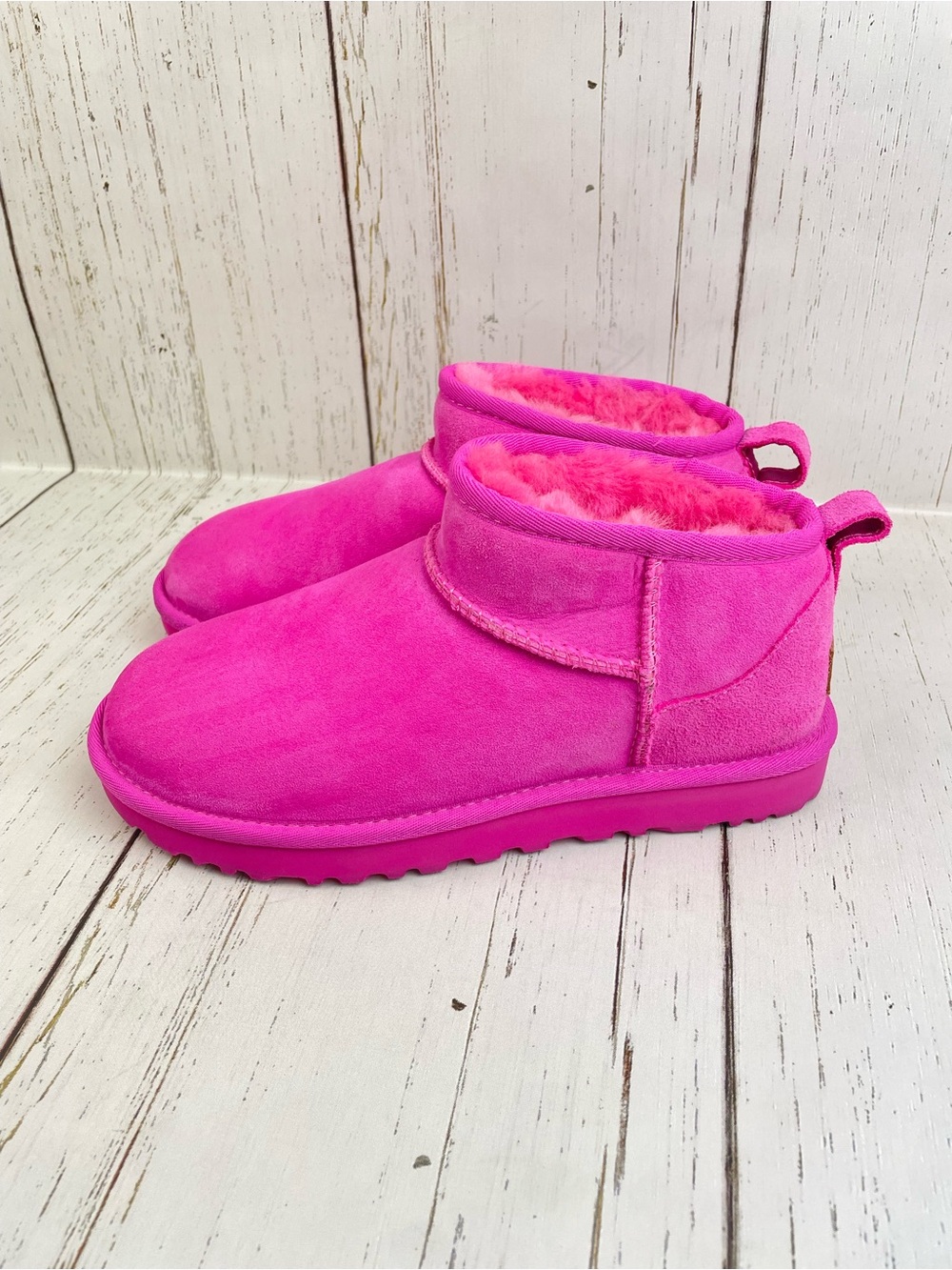 UGG Classic Ultra Mini Boot